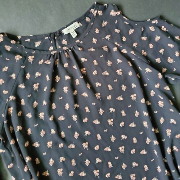 Anthropologie Floral Cold Shoulder Blouse - Picture 3 of 8